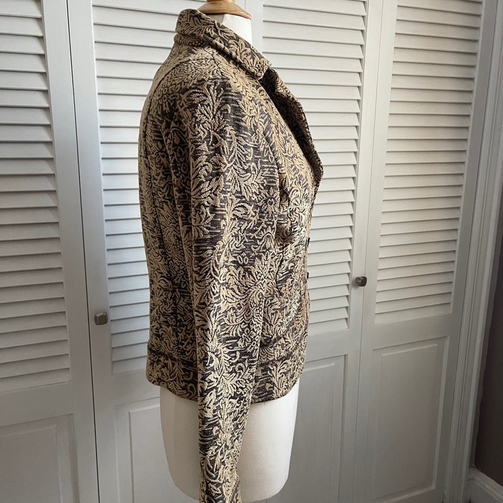 French Dressing Jacket - image 3